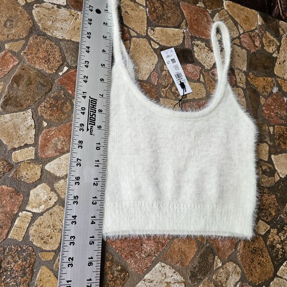 New with Tags Garage Womens Off White Fuzzy Knit Tank Top, Size Small - Picture 9 of 10